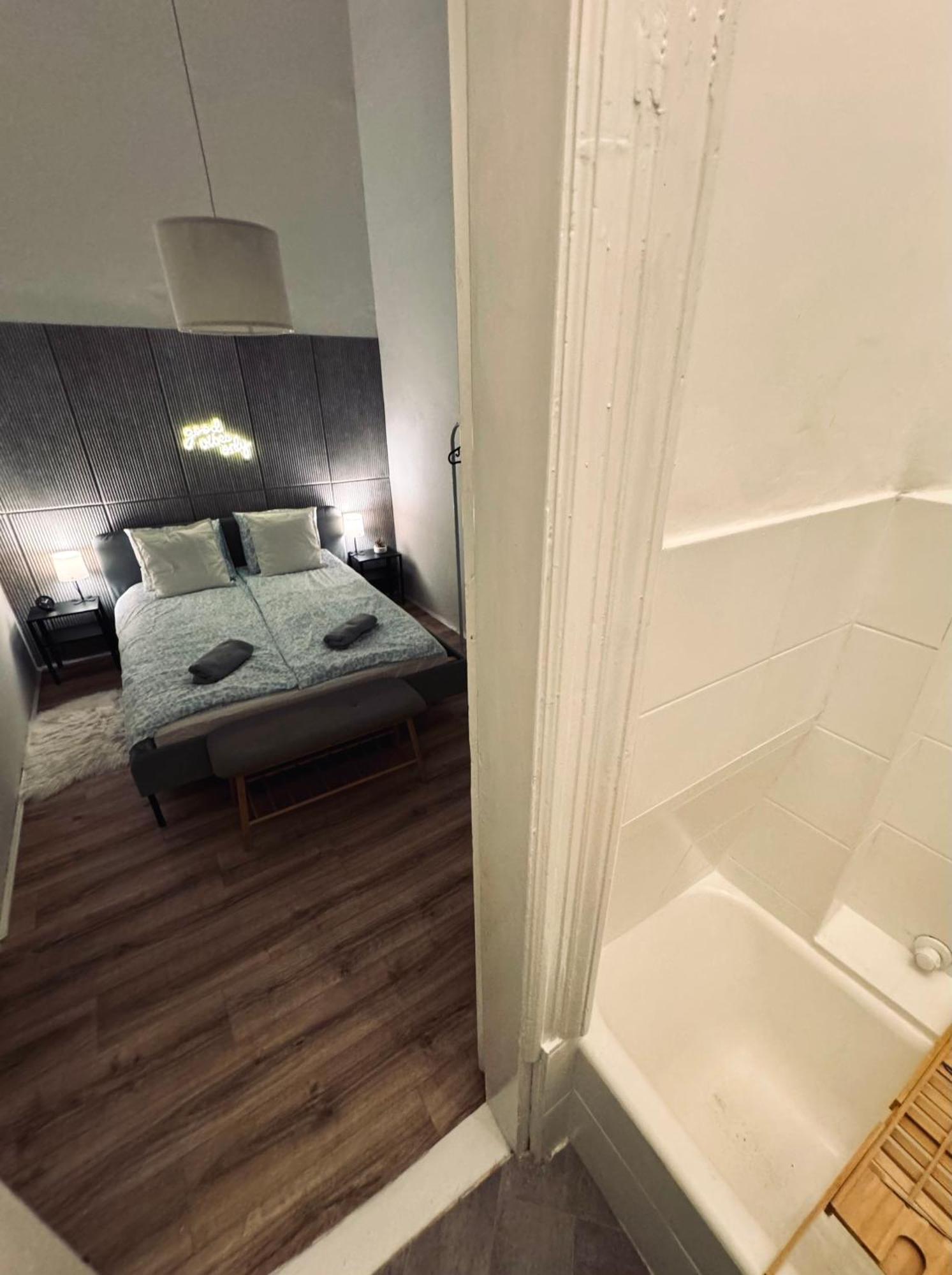 Апартаменты Cosy Hideaway *